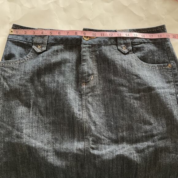 VTG Y2K Fashion Bug Denim Skirt Sz 18W Blue Pleated Knee Length Academia Preppy - Picture 7 of 8